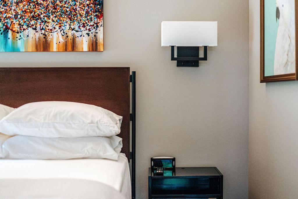 Piedmont Grove Hotel Roseland Стая снимка