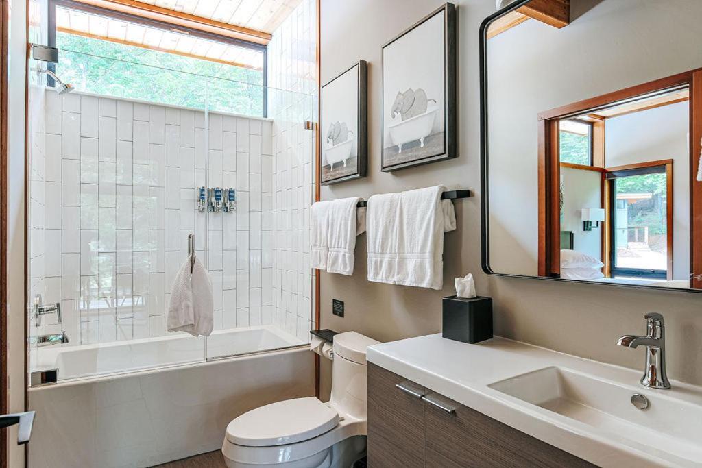 Piedmont Grove Hotel Roseland Стая снимка