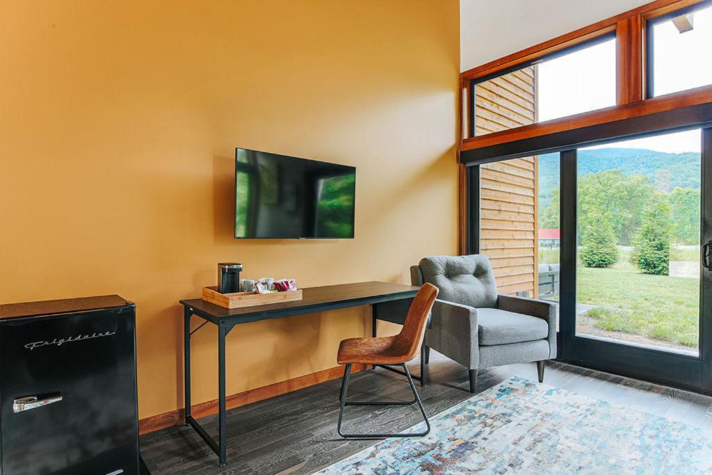 Piedmont Grove Hotel Roseland Стая снимка